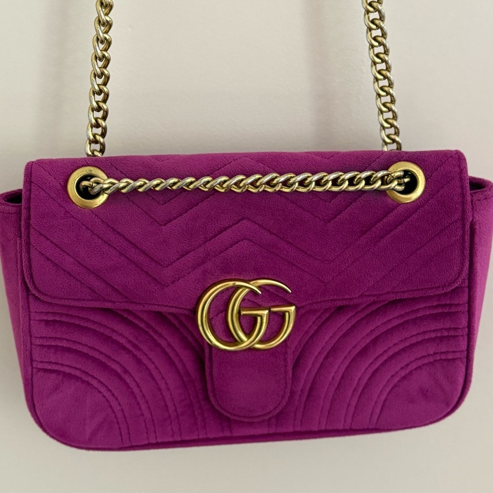 Magenta GG Marmont Velvet Shoulder Bag